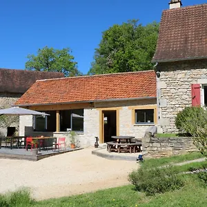 Oltarcie - Maison D'hote Avec Piscine Couette-café Espagnac-Sainte-Eulalie